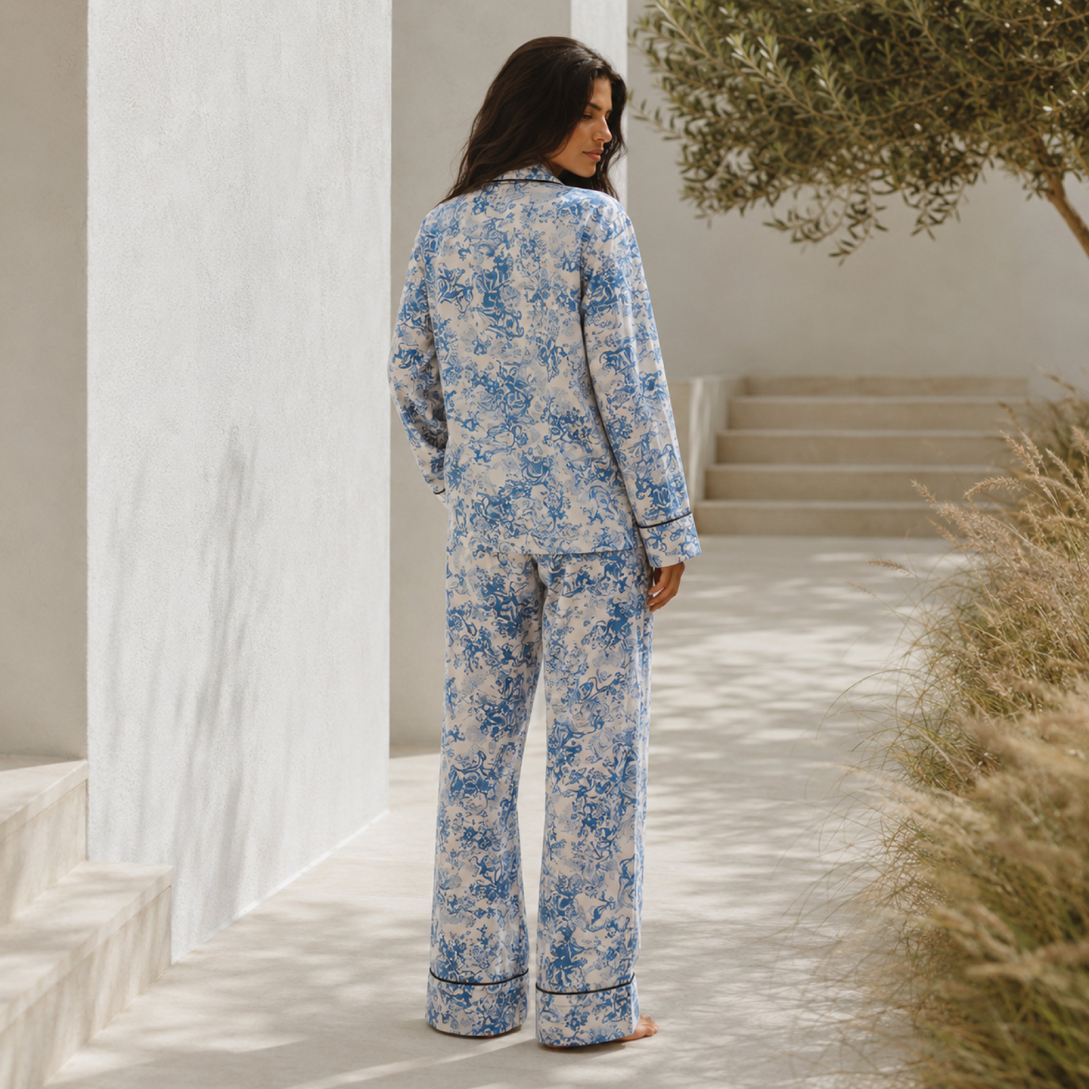 Blue Toile Elegance